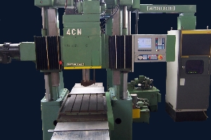 Mitsui Seiki 4CN